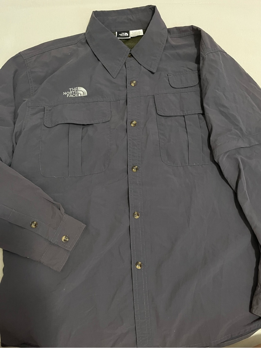The North Face Men's Charcoal Utility Shirt with Removable Sleeves